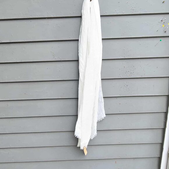 Michael Stars White Scarf NWT!  NEW! - Picture 13 of 14